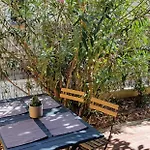 Beaux Climatises - 3 Pieces - Espaces Exterieurs - Parking - Proche شقة *