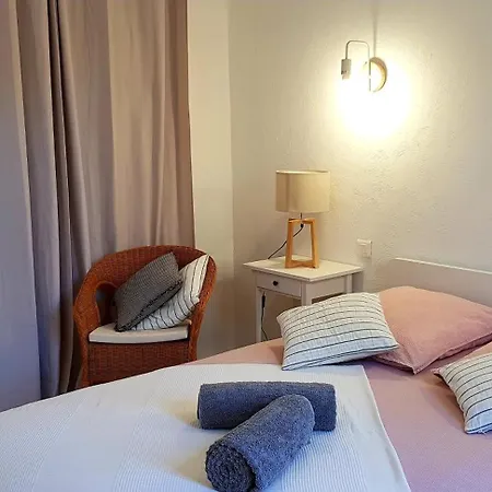 Daire Beaux Climatises - 3 Pieces - Espaces Exterieurs - Parking - Proche *