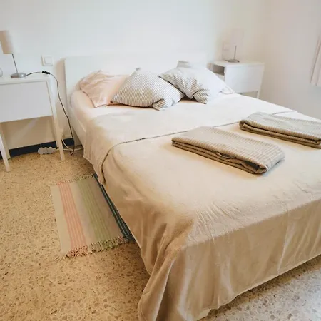 Beaux 3 Pieces Avec Espaces Exterieurs Et Parking - Proche Hyères