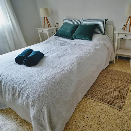 Beaux Climatises - 3 Pieces - Espaces Exterieurs - Parking - Proche Daire *