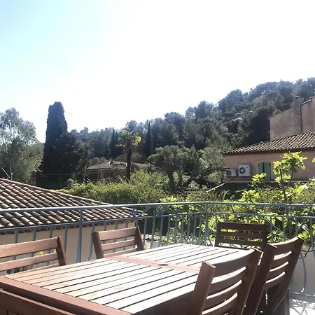 Beaux Climatises - 3 Pieces - Espaces Exterieurs - Parking - Proche Daire Hyères