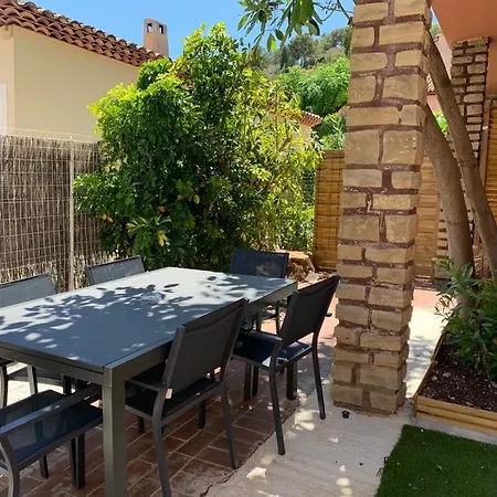 Beaux Climatises - 3 Pieces - Espaces Exterieurs - Parking - Proche Daire