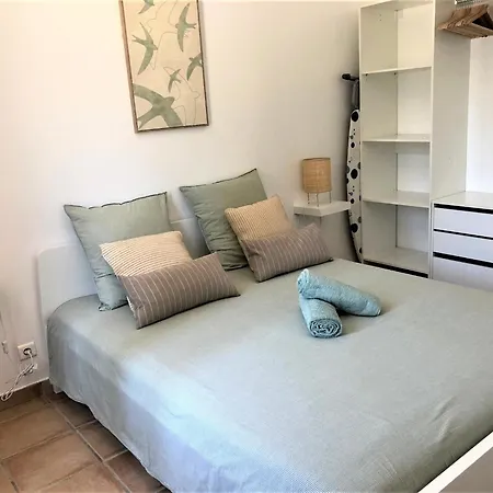 Beaux 3 Pieces Avec Espaces Exterieurs Et Parking - Proche * Hyères