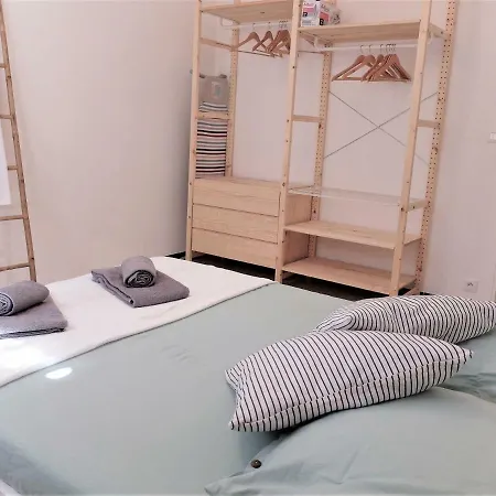 Daire Beaux Climatises - 3 Pieces - Espaces Exterieurs - Parking - Proche