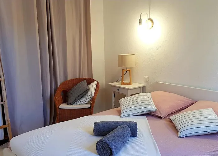 Appartement Beaux Climatisés - 3 Pièces - Espaces Extérieurs - Parking - Proche *