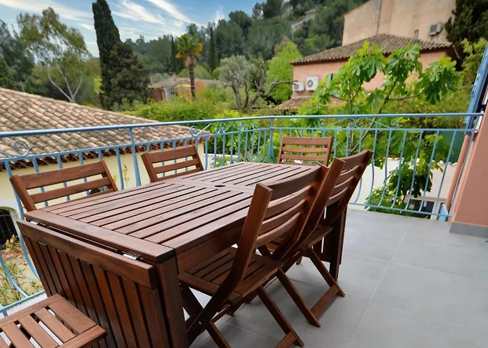 Appartement Beaux Climatisés - 3 Pièces - Espaces Extérieurs - Parking - Proche *